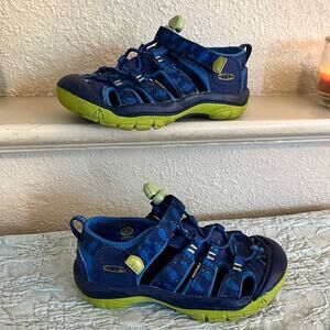 Keen Kids Newport H2 Sandals Kids Size 12 Outdoor Drawstring Wahsable